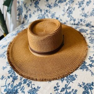 THE DAKOTA Stunning Boater Panama Straw Hat With Frayed Edges